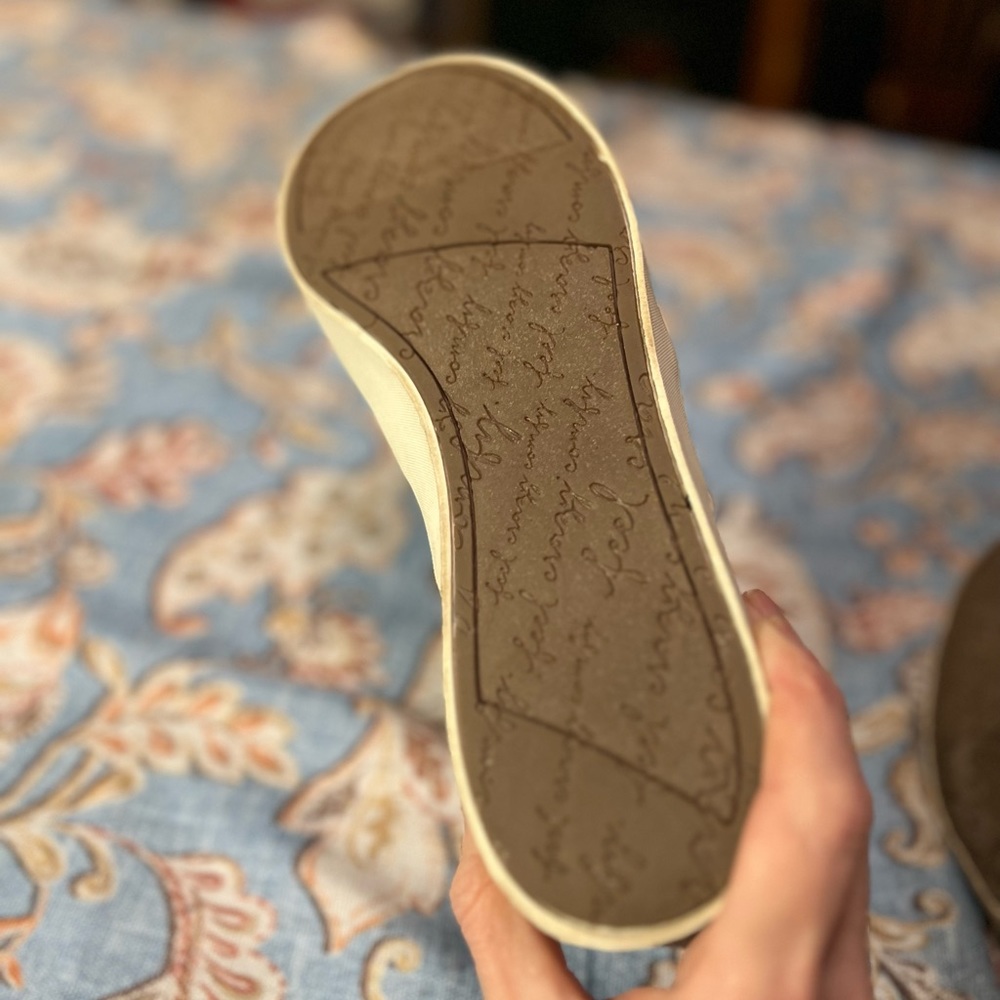 New Dr Scholls slip on sneaker - Picture 2 of 5